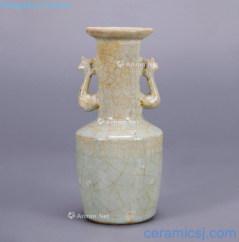The song dynasty Longquan PND tail-on bottle
