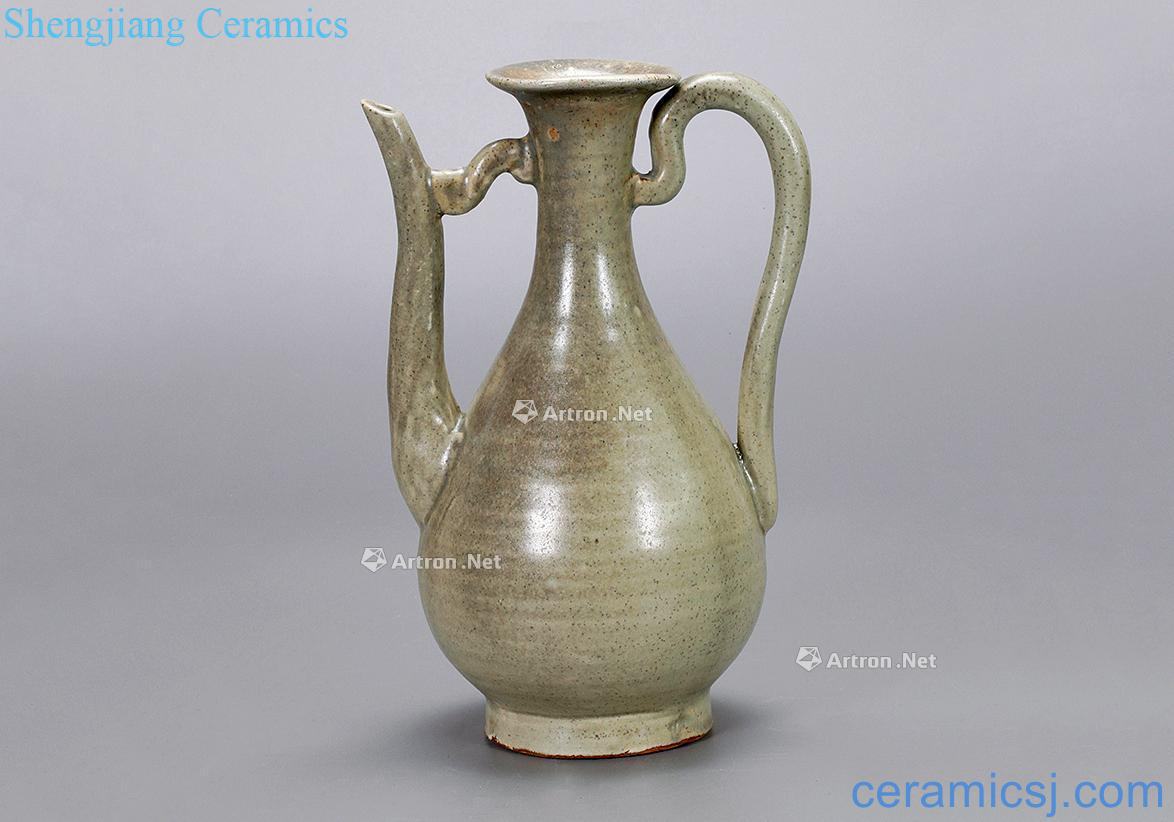 The song of the kiln celadon ewer