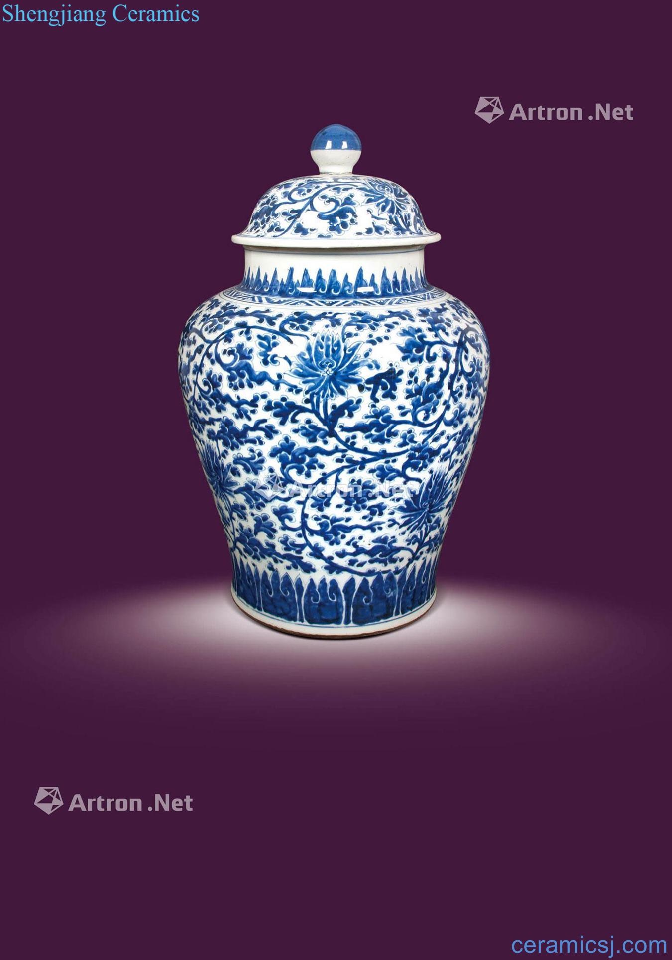 In the early qing Blue and white lotus flower general grain tank
