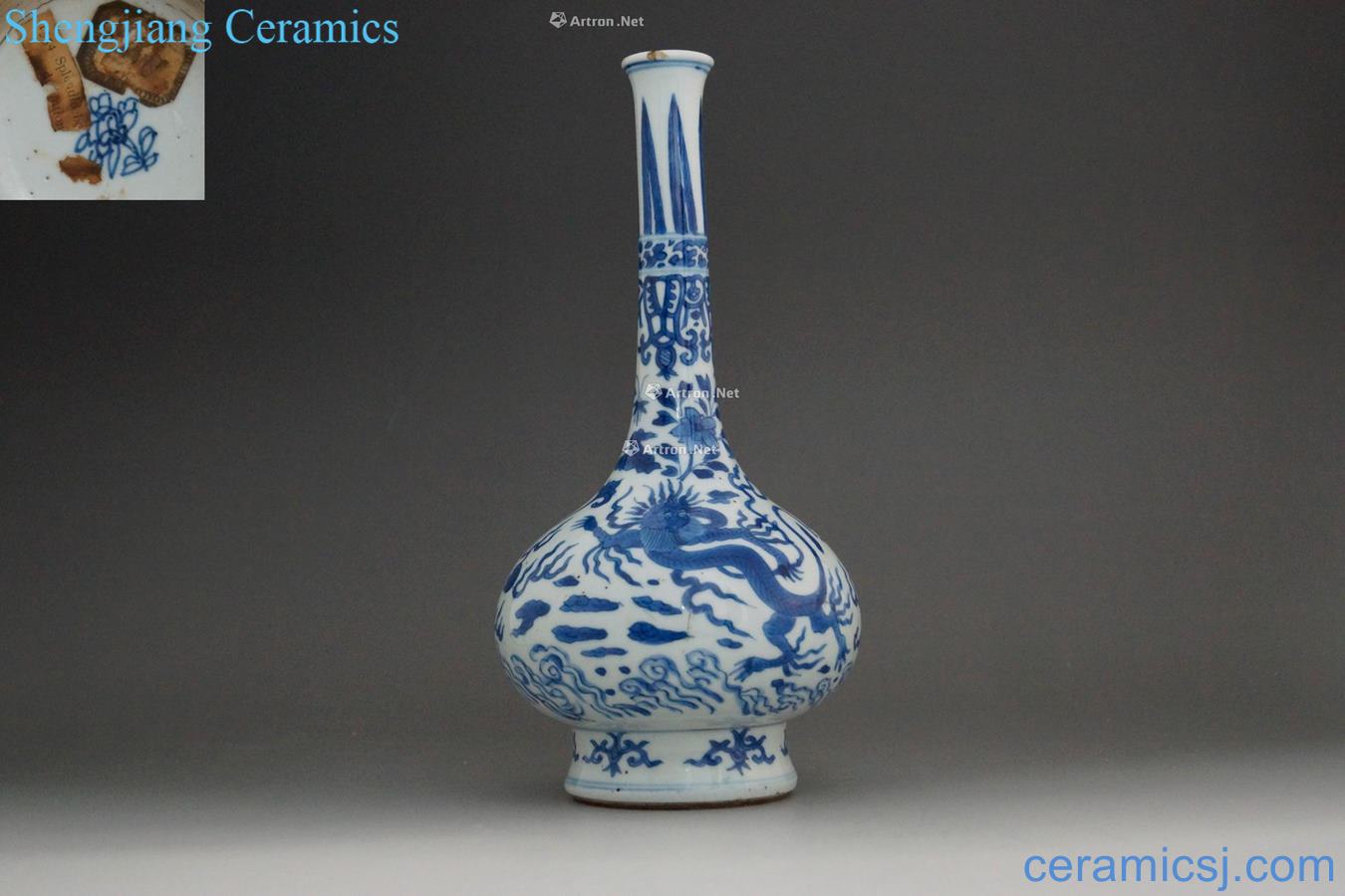 The qing emperor kangxi Blue and white floral design
