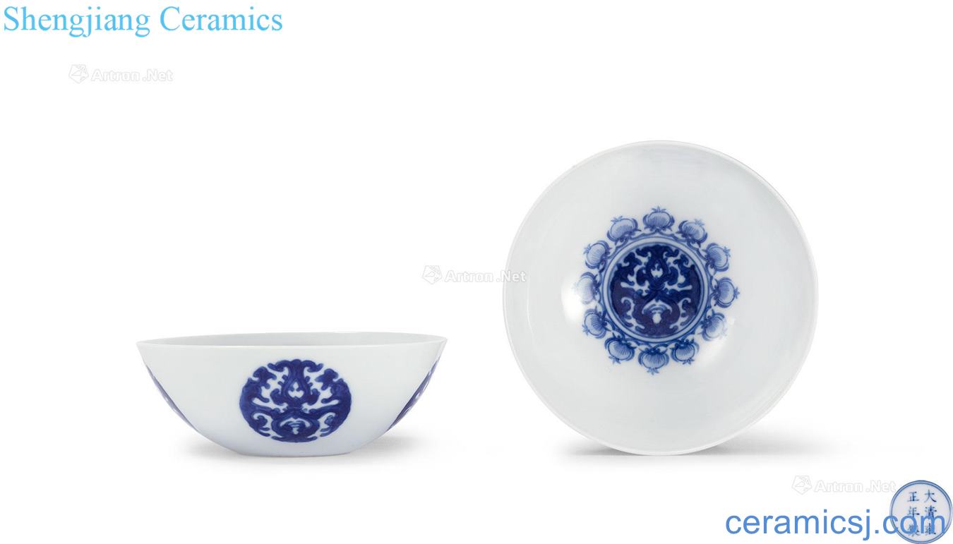 Blue and white lie the foot bowl qing yongzheng (a)