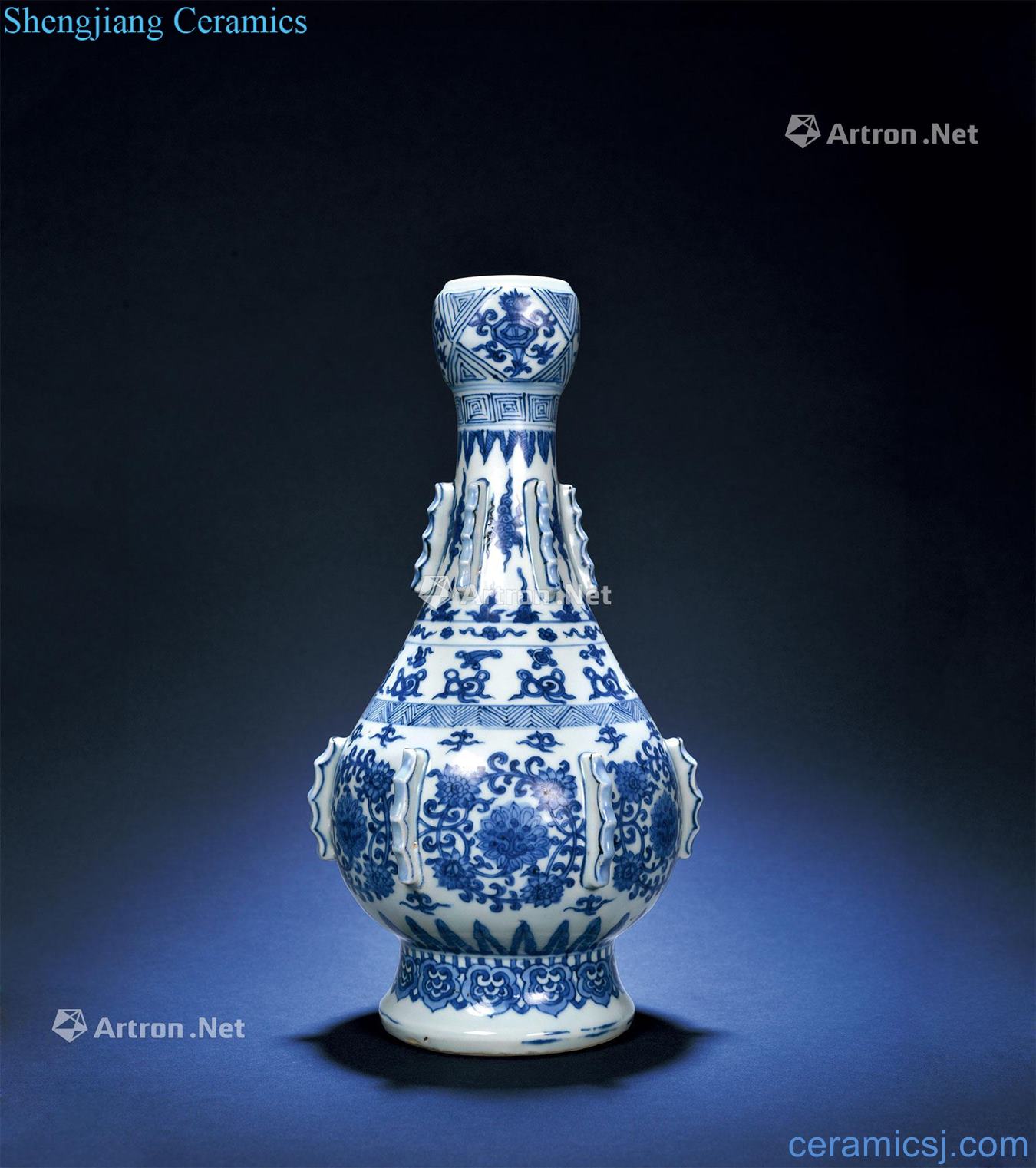 Ming wanli Blue and white lotus flower grain bottle of halberd garlic