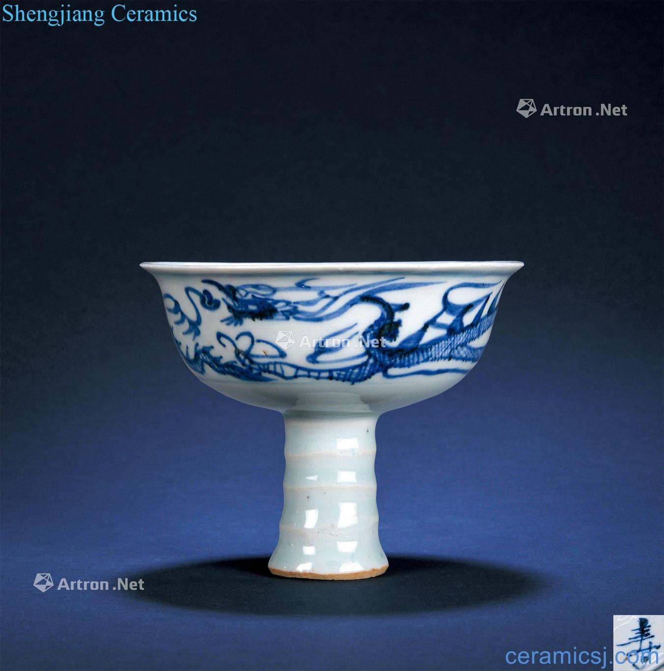 yuan Blue and white dragon shou wen footed bowl