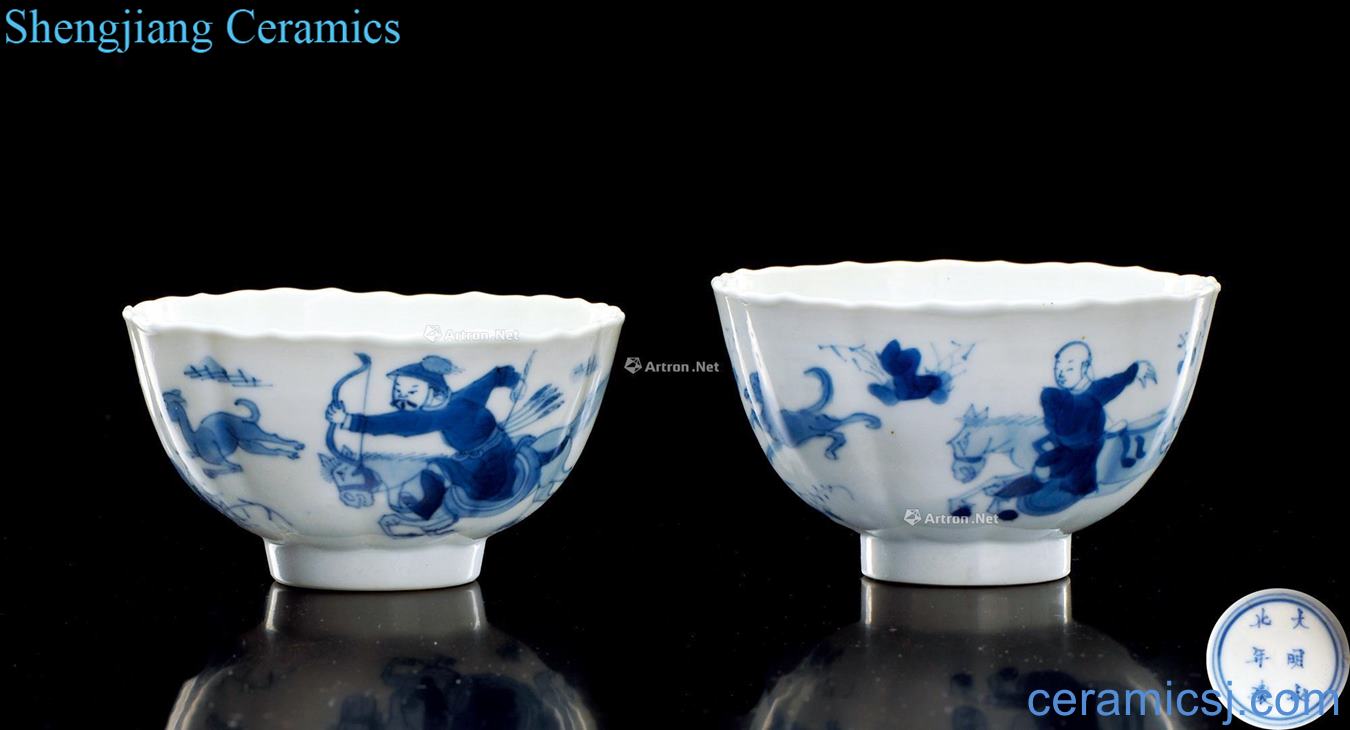 In the early qing Blue and white horse knife mouth to the cup