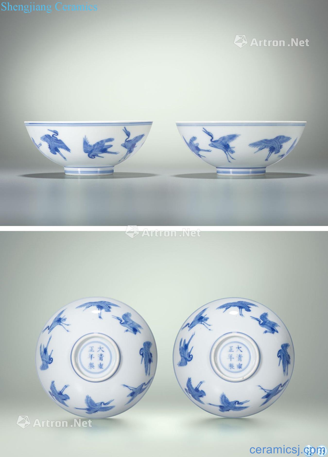 Qing yongzheng Blue and white within eight cranes outside nine live lines peach bowl (a)