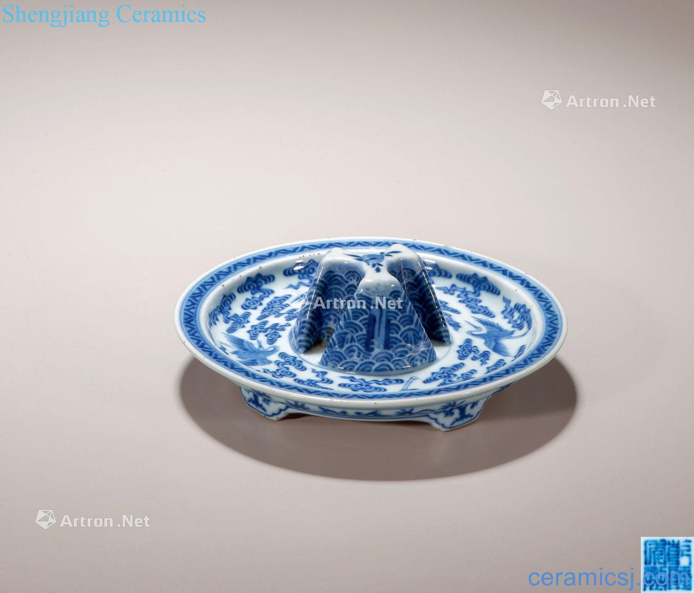 Qing qianlong Blue and white James t. c. na was published grain jue