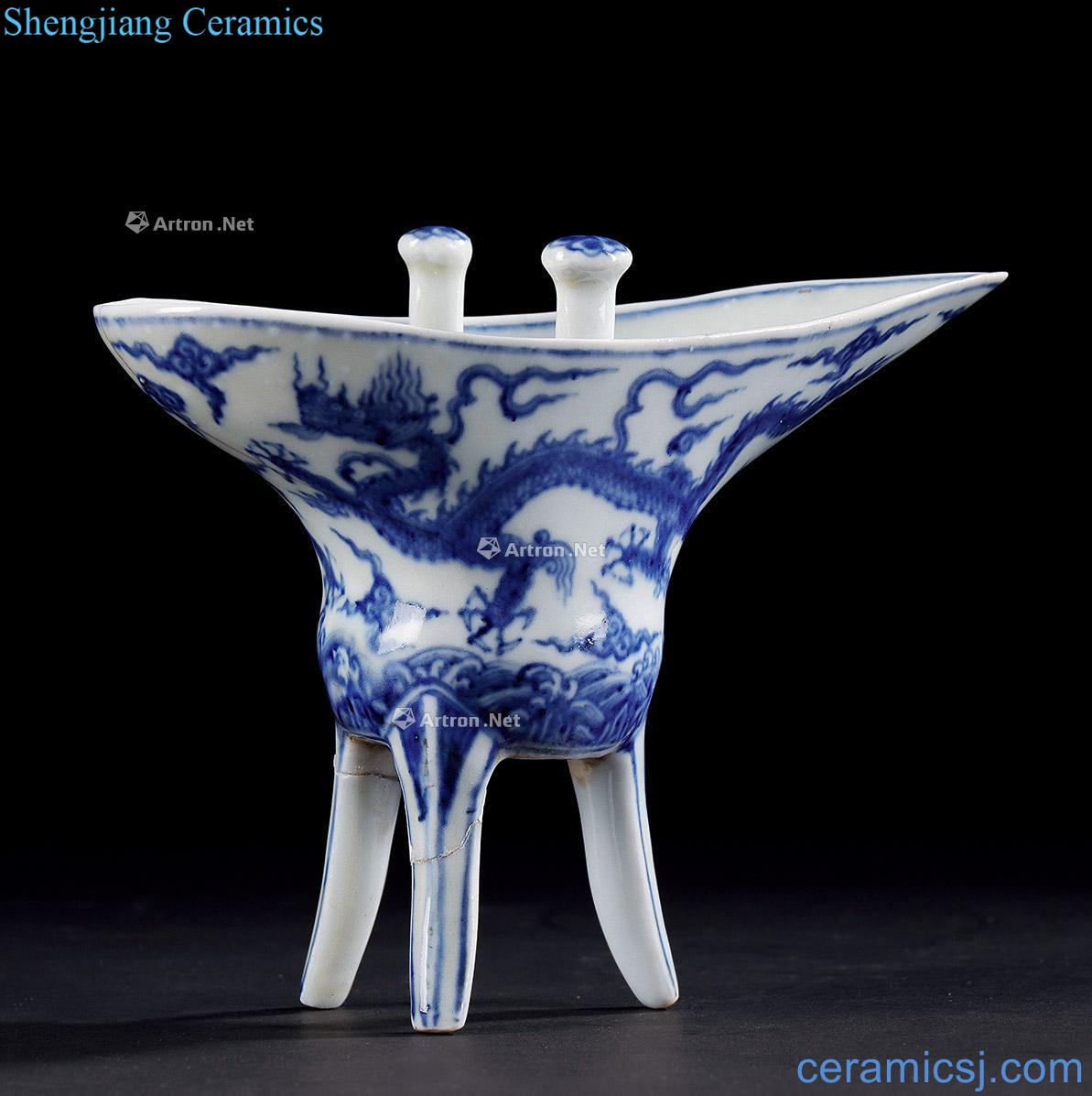 Ming Blue sea dragon goblet