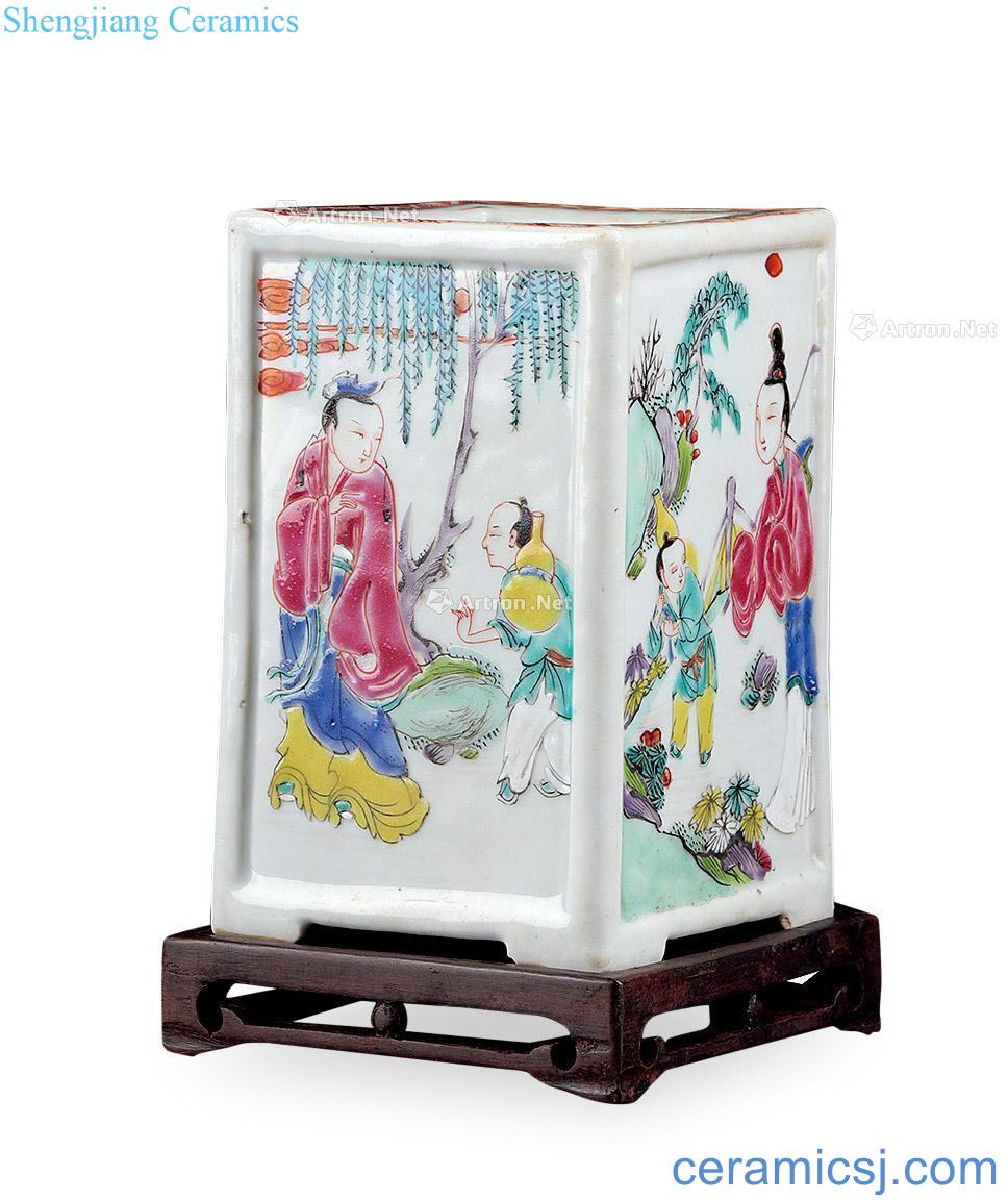 Qing yongzheng pastel character tattoo pen container (arrange ushering)