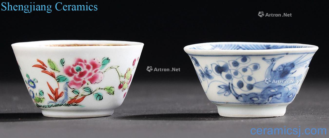 Clear pastel flowers cup, blue and white flower on lines cup (a set of two)