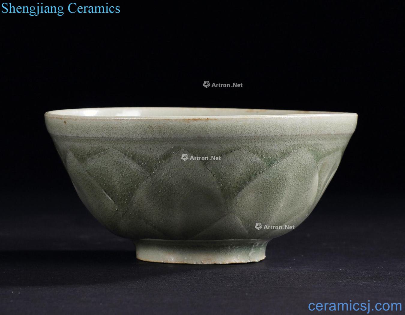 Ming or before Yao state kiln lotus petals grain cup