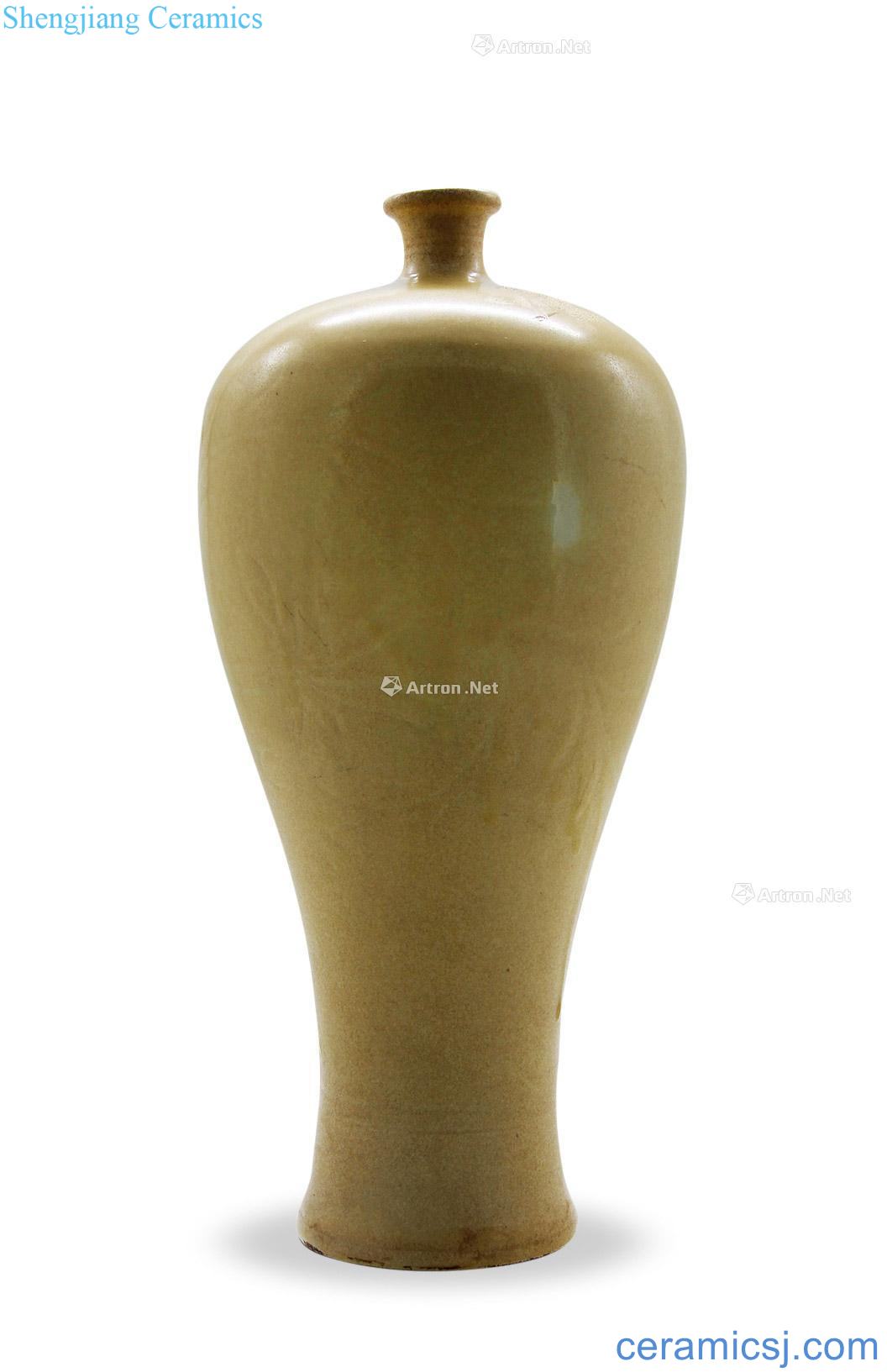 Yellow glaze kiln mei bottles