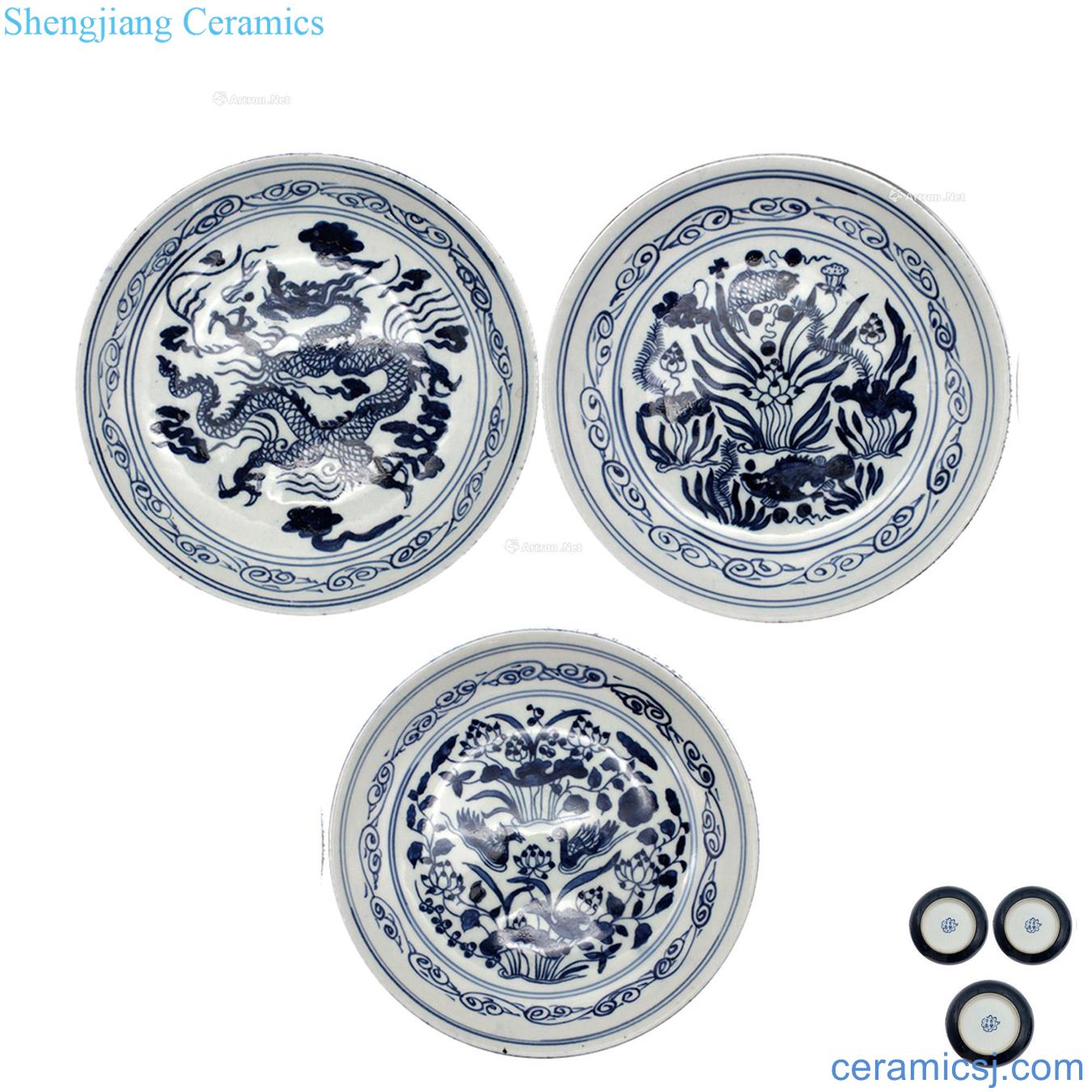 Ming The blue and white YunLongWen Lotus pond yuanyang grain Lotus fish algae ji blue glaze outside the plate