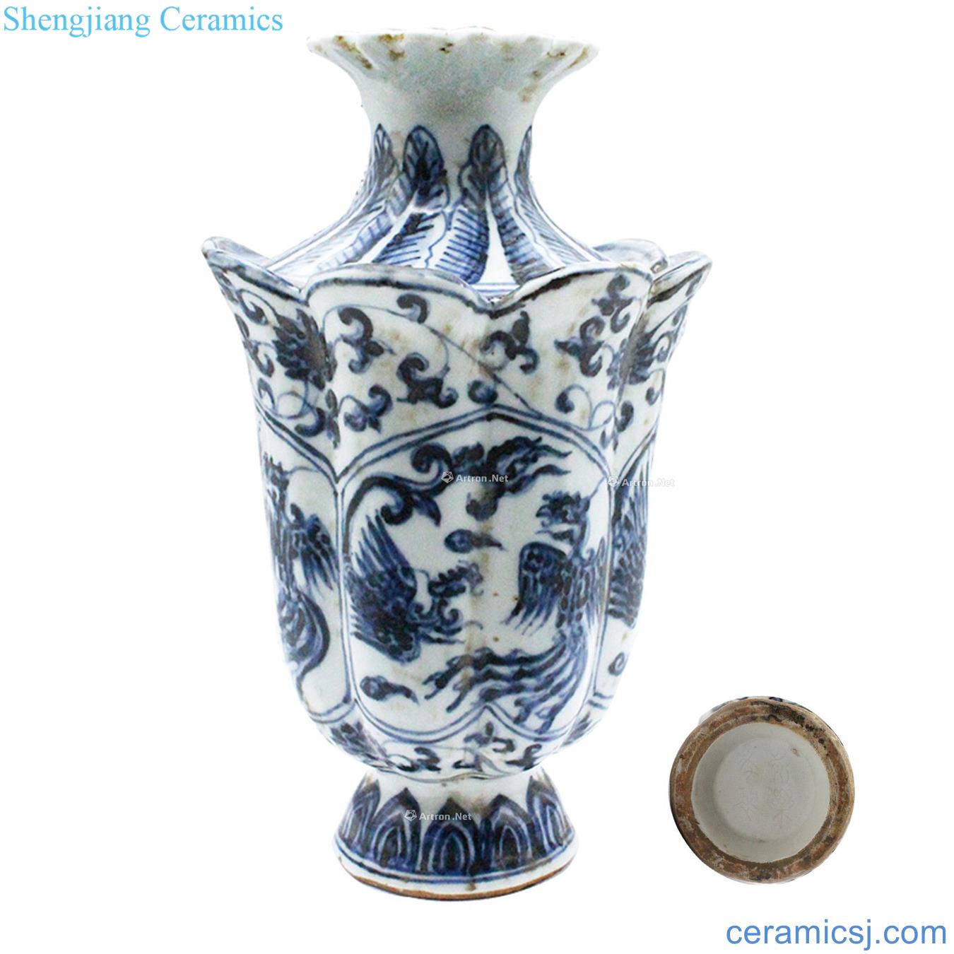 Ming Blue and white medallion double phoenix grain lotus net bottles