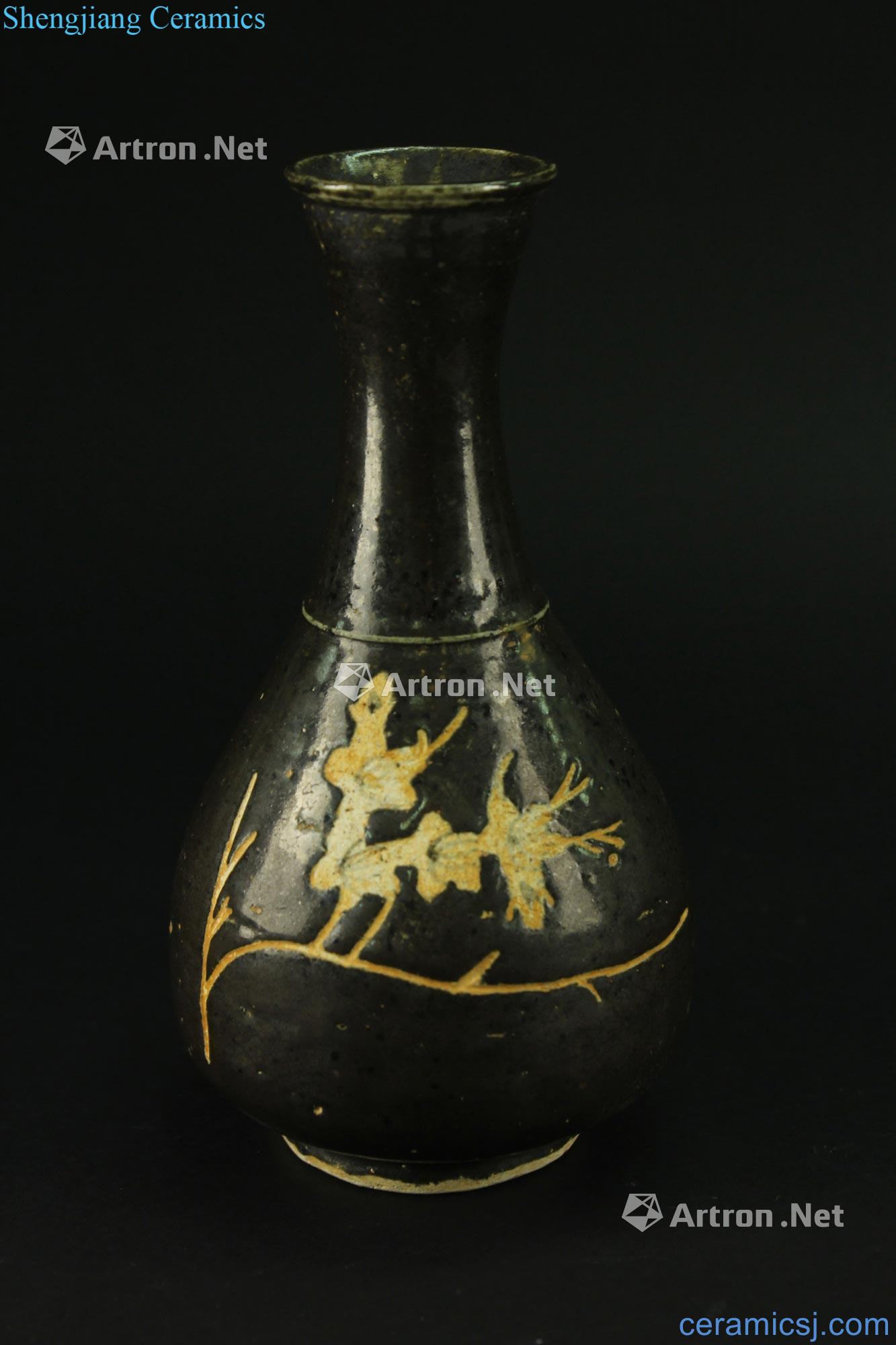 The yuan dynasty Jizhou kiln carved flowers fold branch flower grain to the flask
