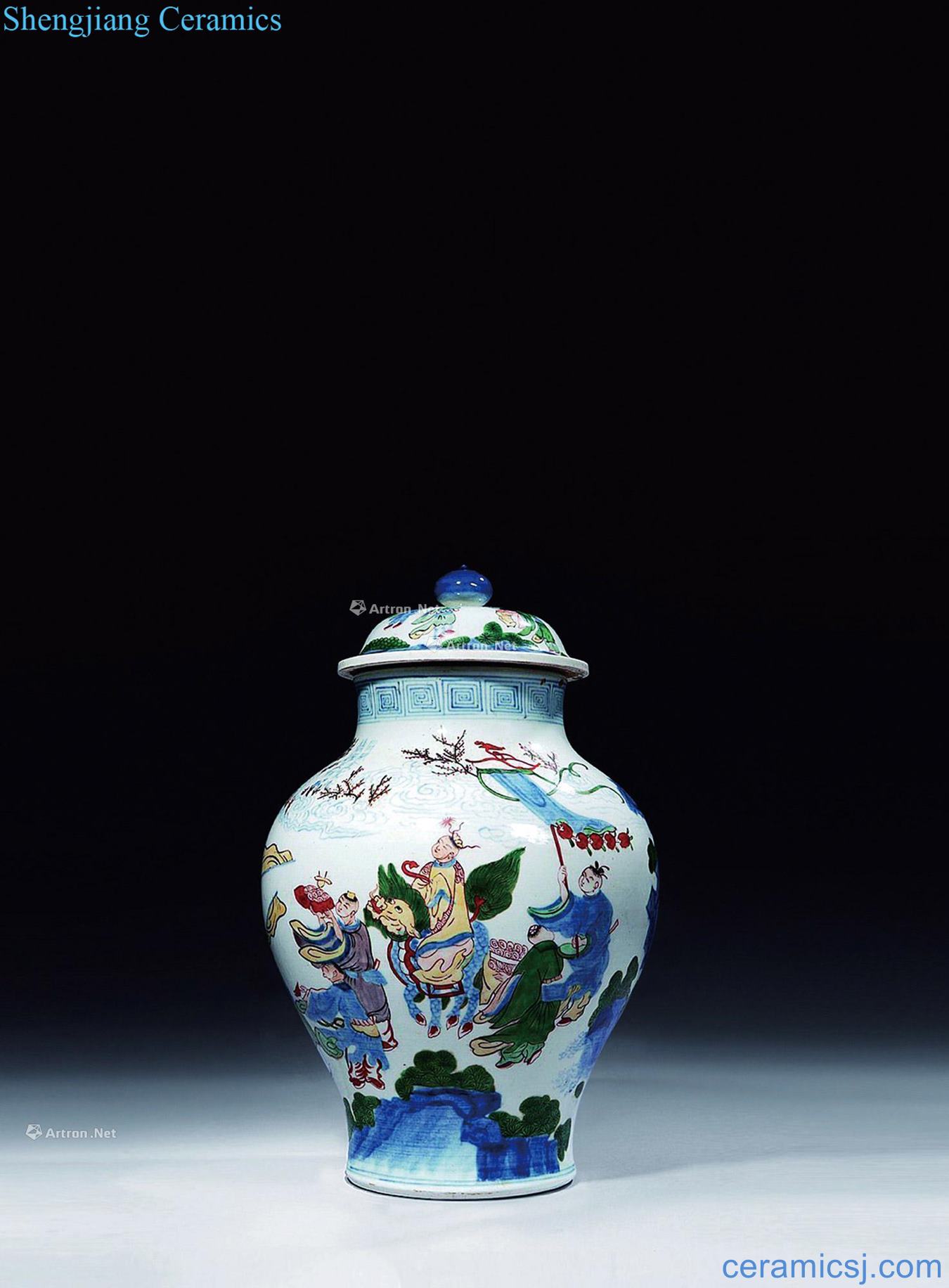 In the early qing Blue and white figure general tank colorful characters