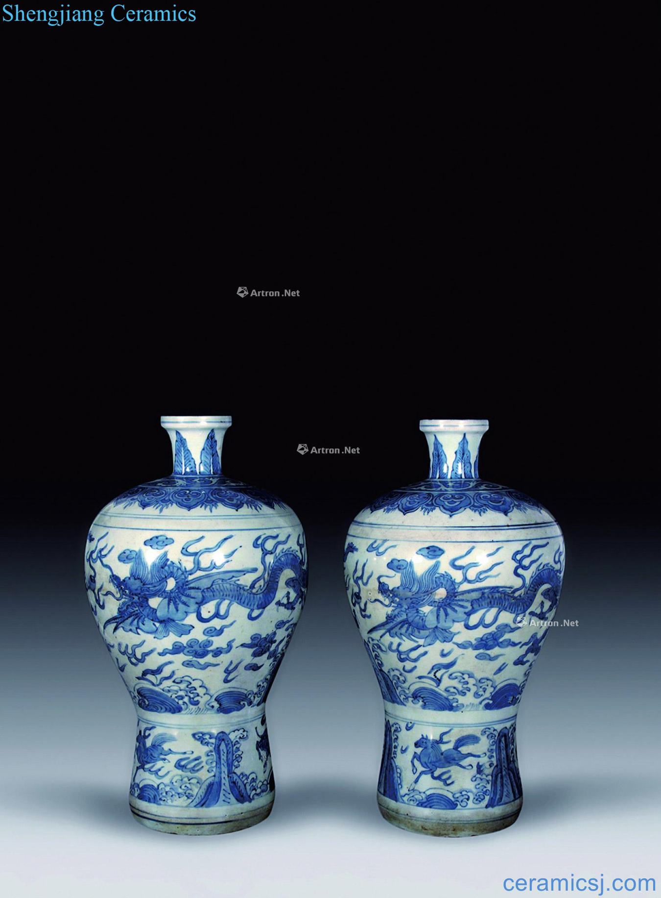 Qing qianlong Blue and white YunLongWen mei bottles