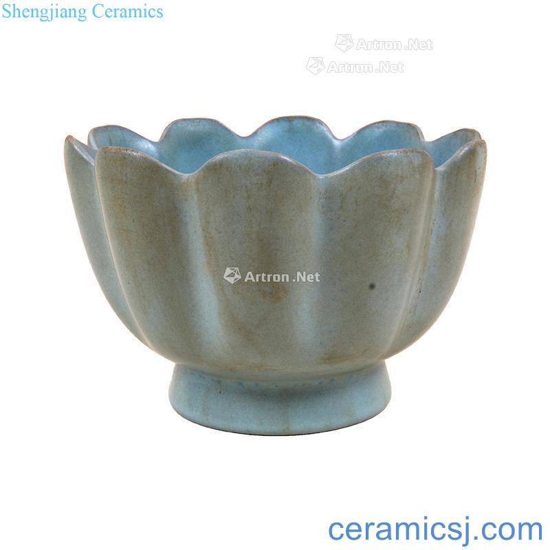 Your kiln lotus pattern bowl