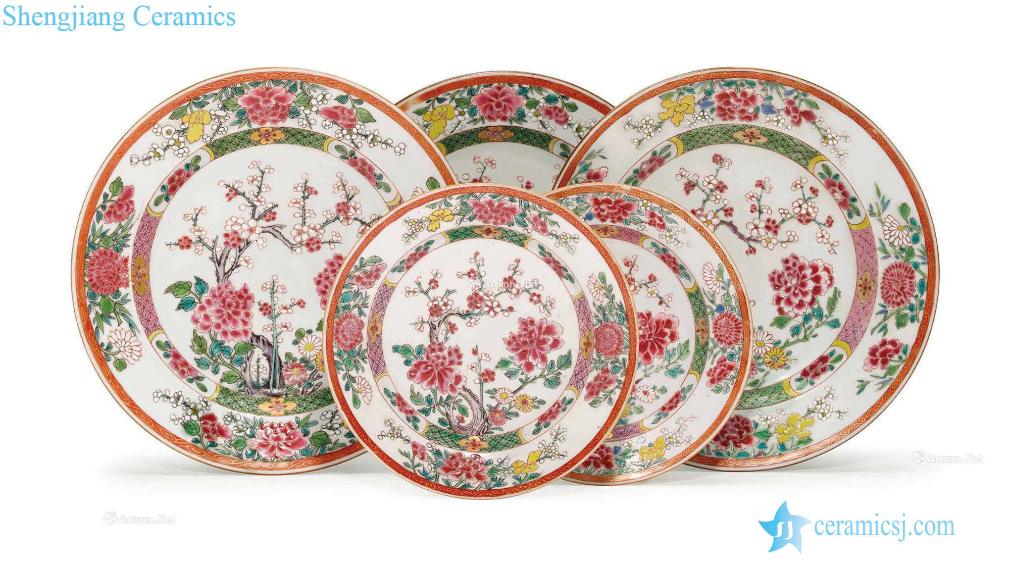 The qianlong period, 1735-96 - A SET OF FIVE FAMILLE ROSE DISHES