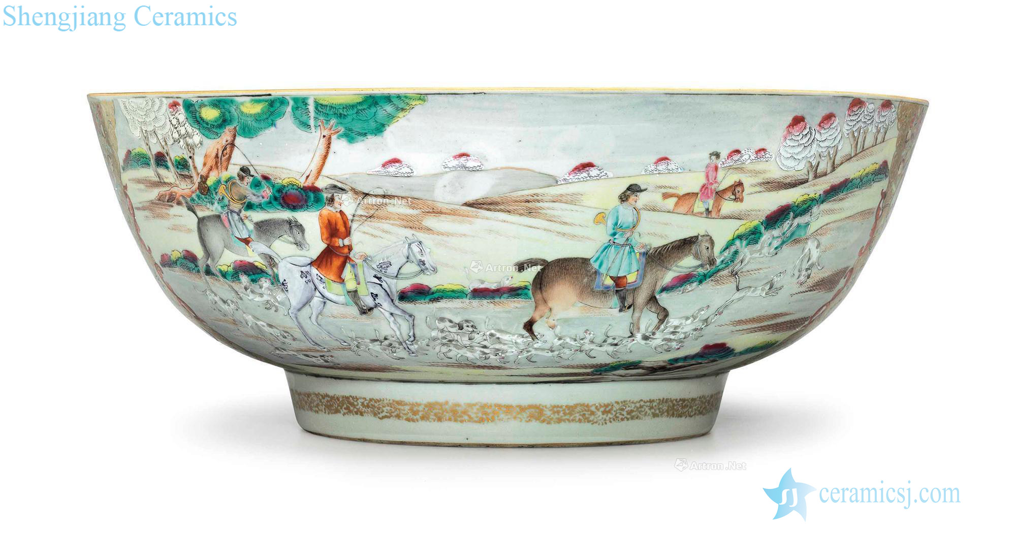Qianlong period, about 1775 years A RARE FAMILLE ROSE 'MANDARIN the PALETTE' HUNTING PUNCH BOWL