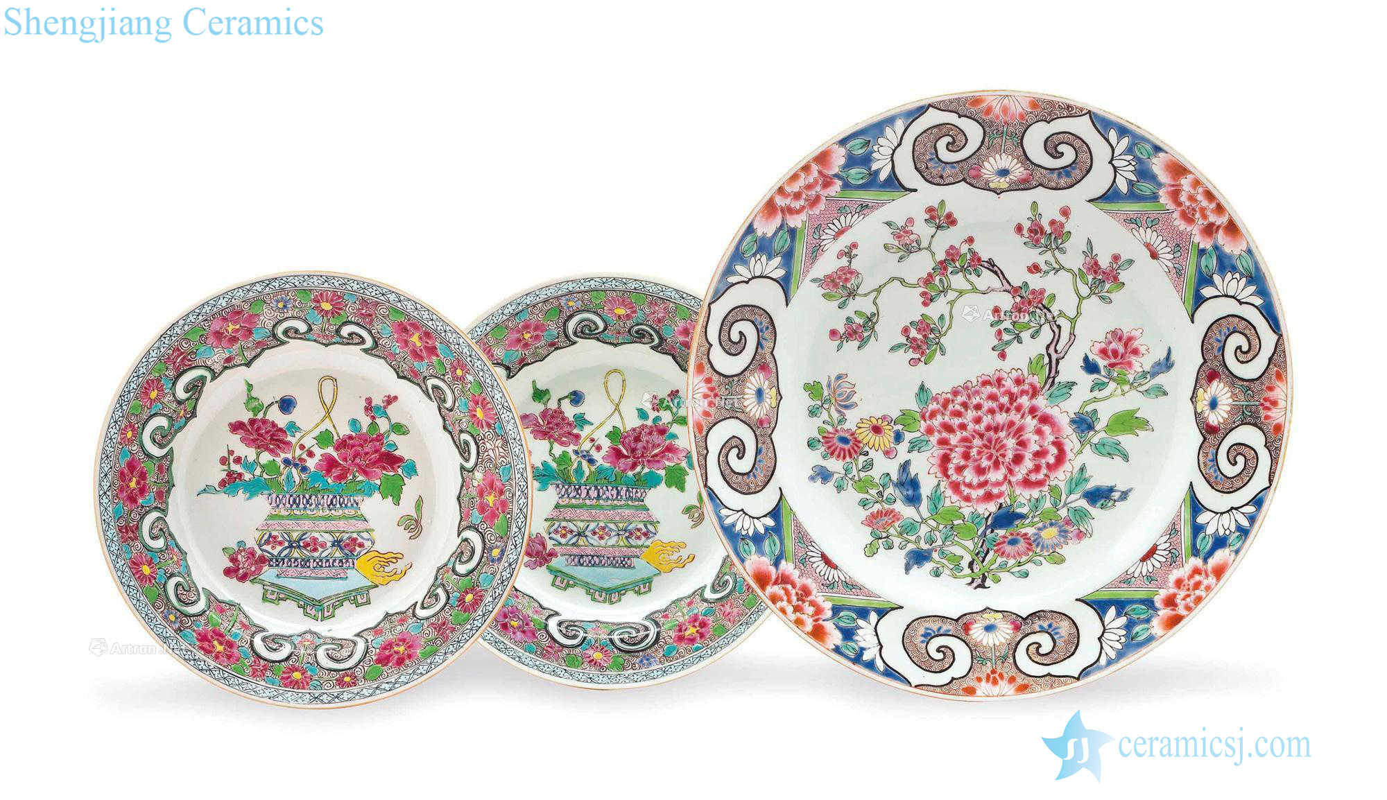 Qianlong period, 1736-95 THREE FAMILLE ROSE DISHES