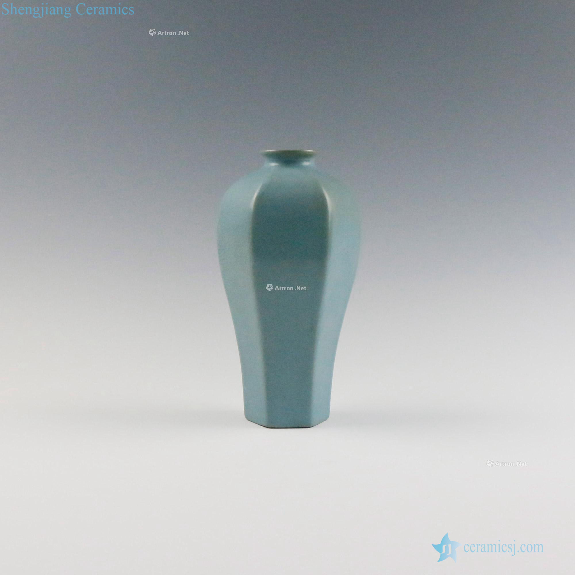 The song dynasty Your kiln six arrises bottle