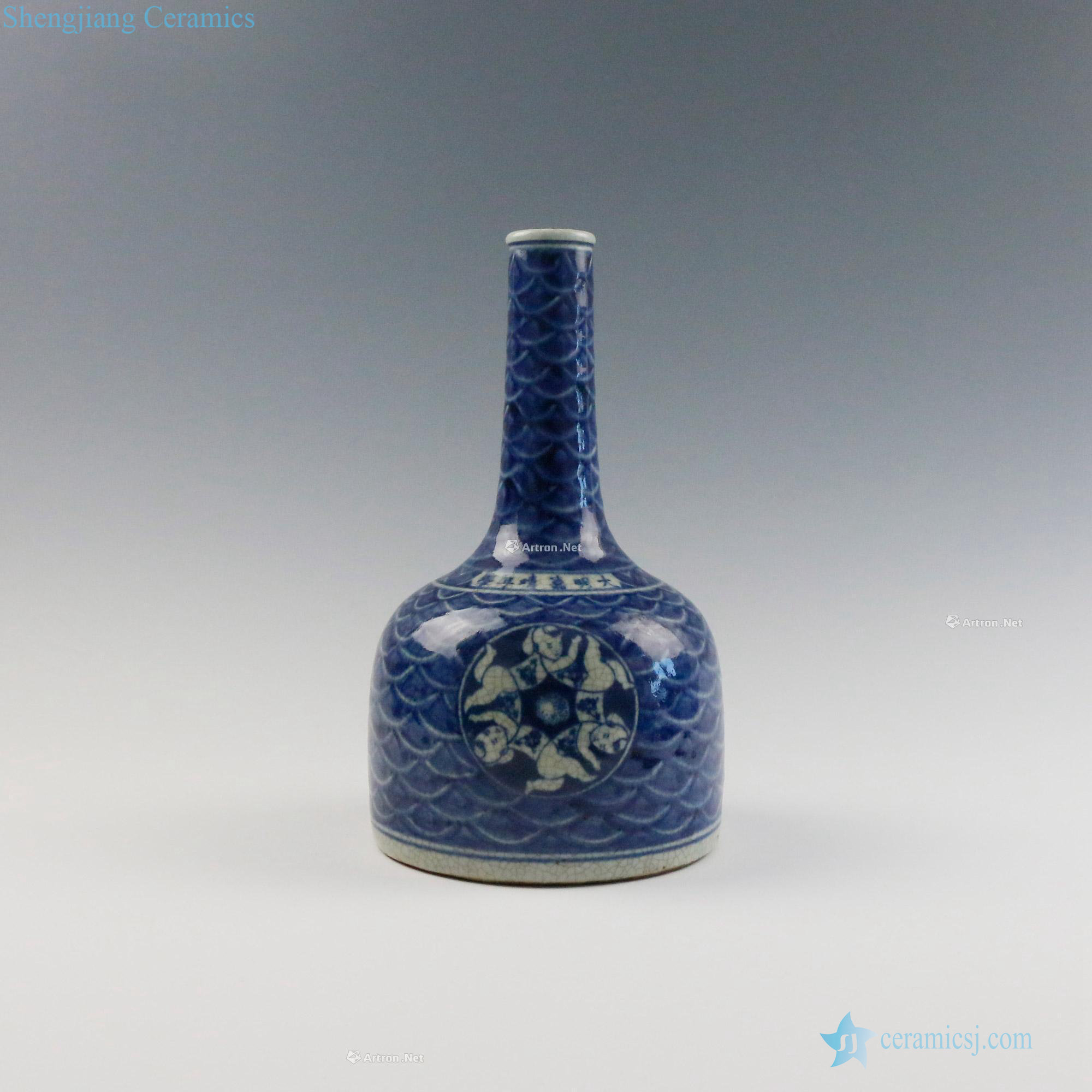 Ming Blue and white YingXiWen bell