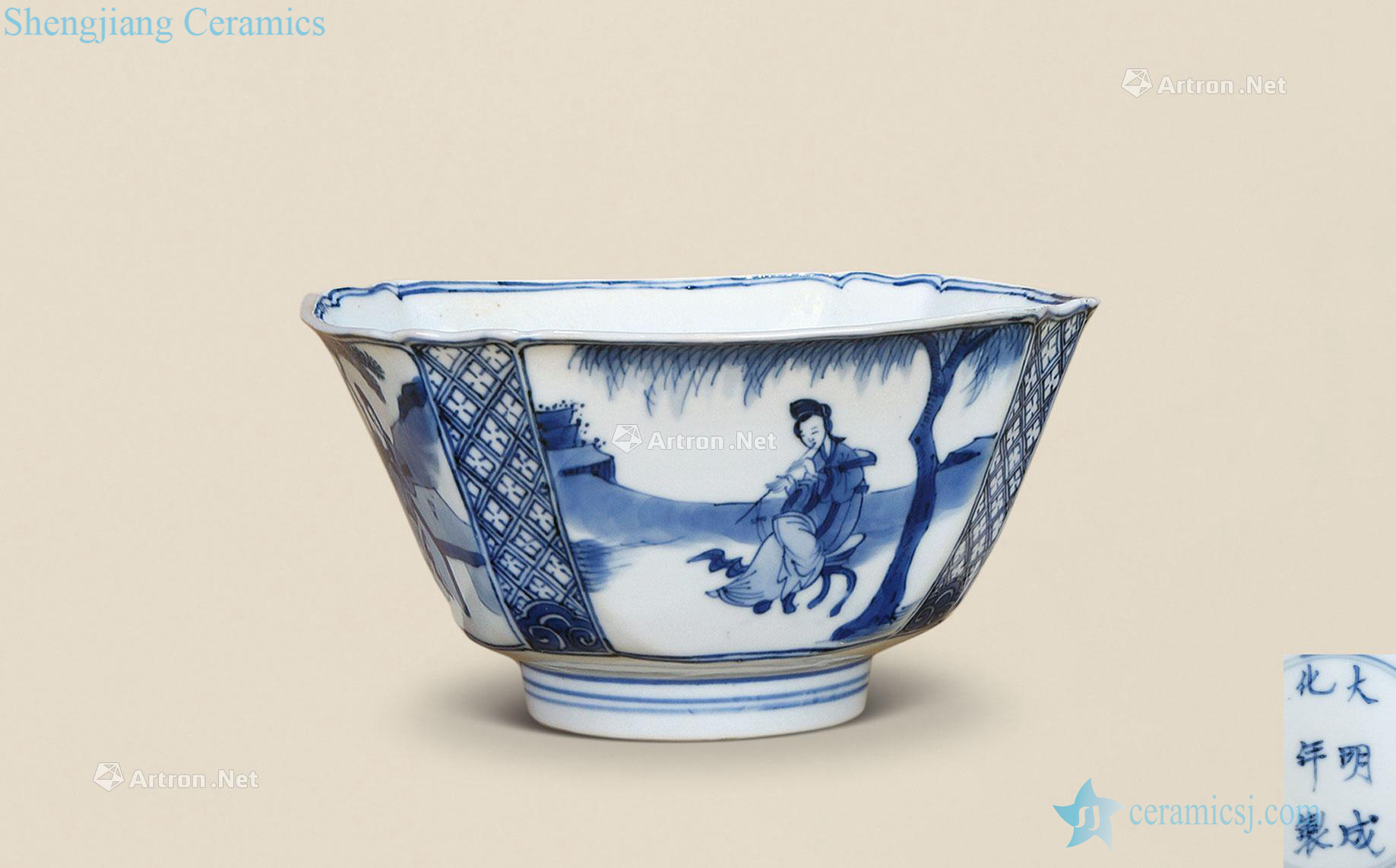 The qing emperor kangxi Blue and white traditional Chinese grain square bowl