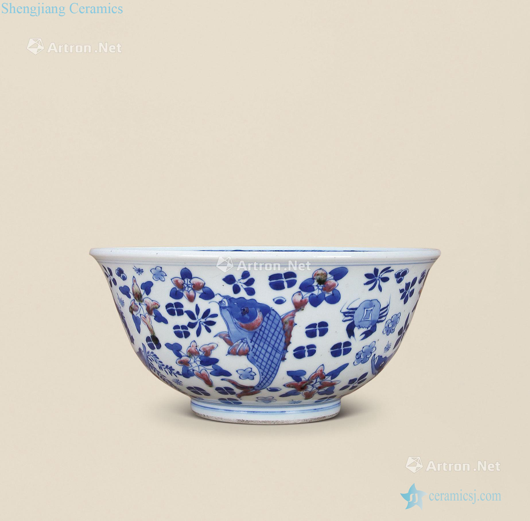 The qing emperor kangxi Blue and white youligong red fish algae grain big bowl