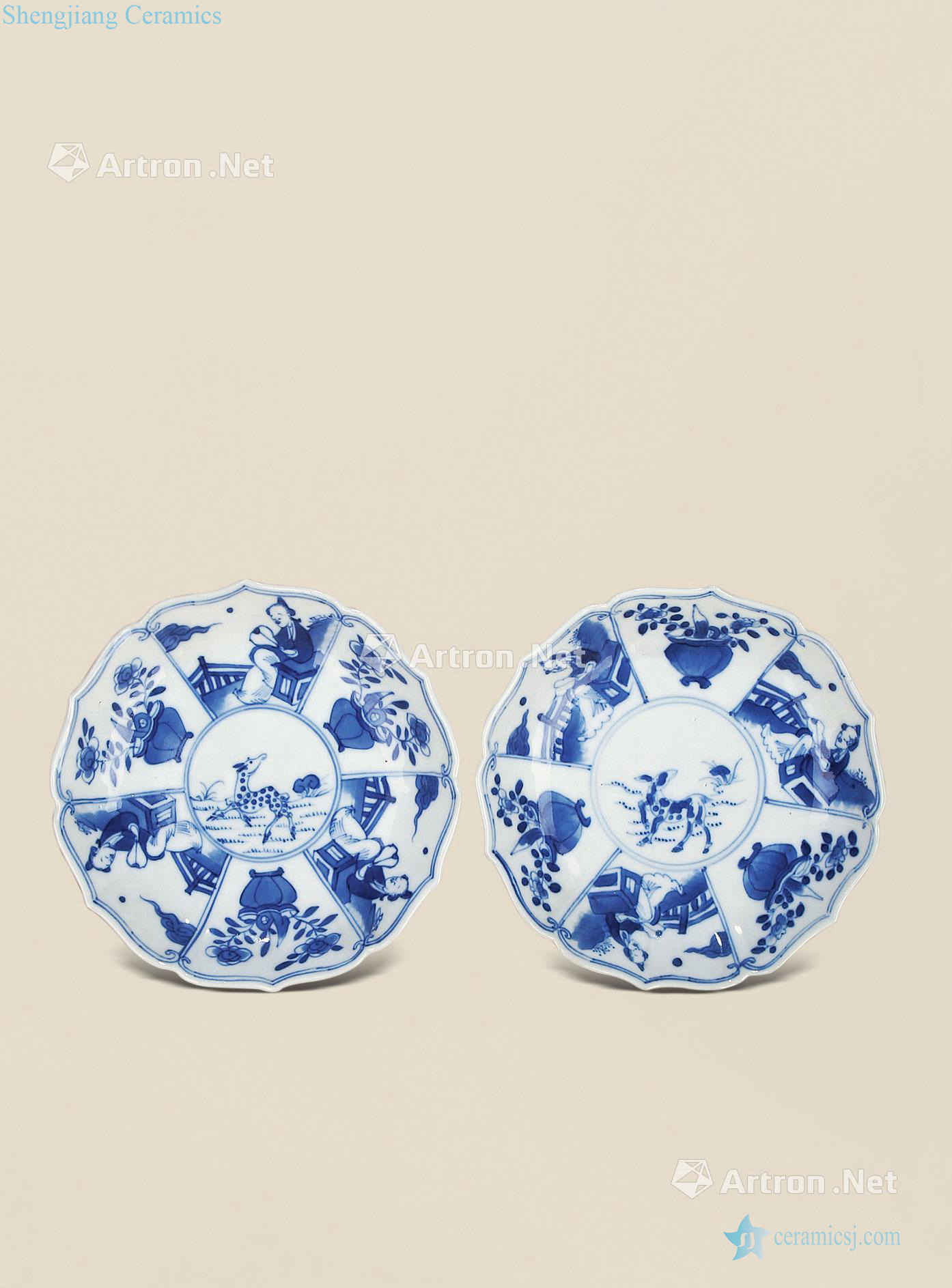 The qing emperor kangxi Character flower mouth tray (a)
