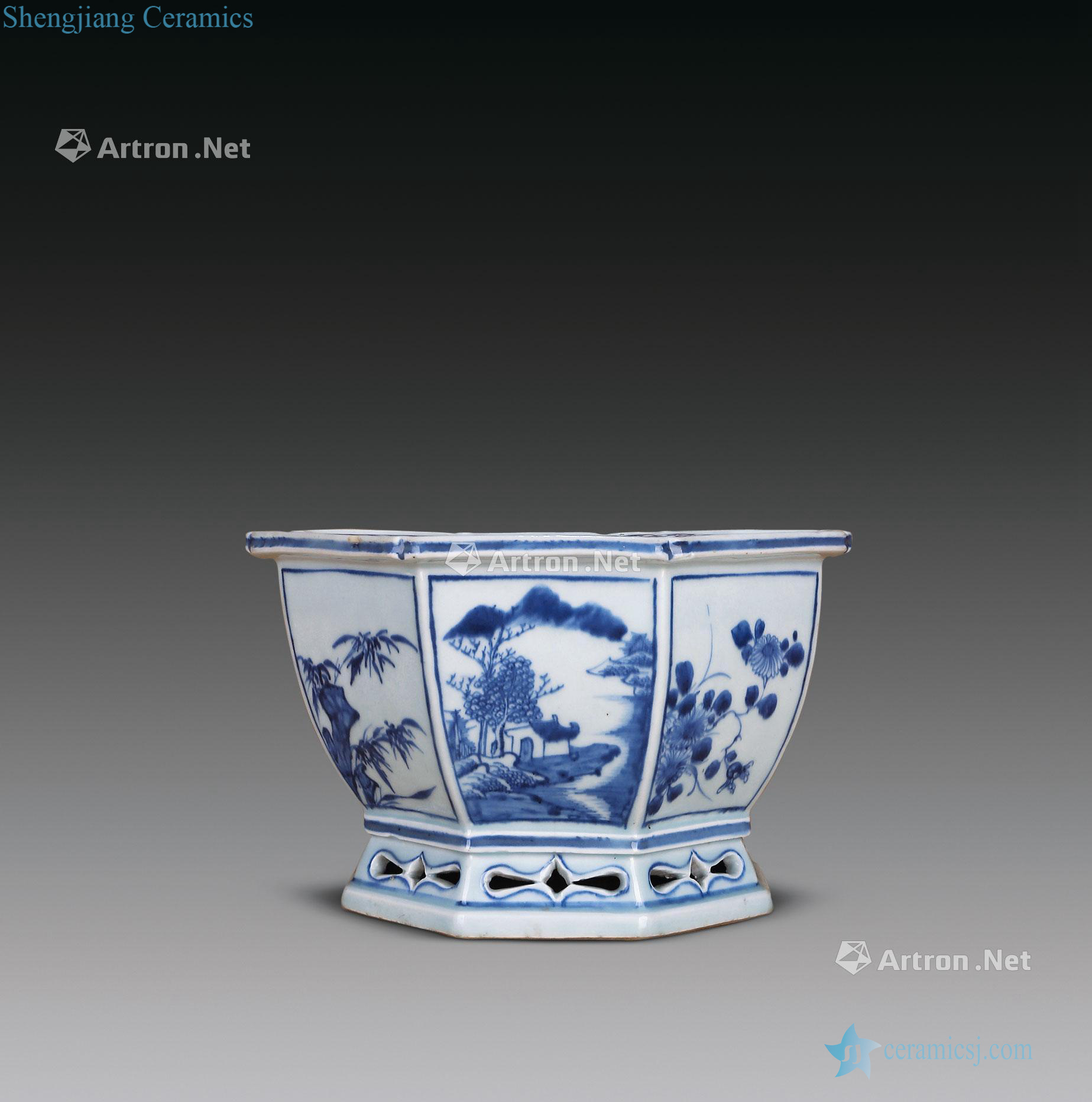 The qing emperor kangxi Blue and white medallion landscape flower pot