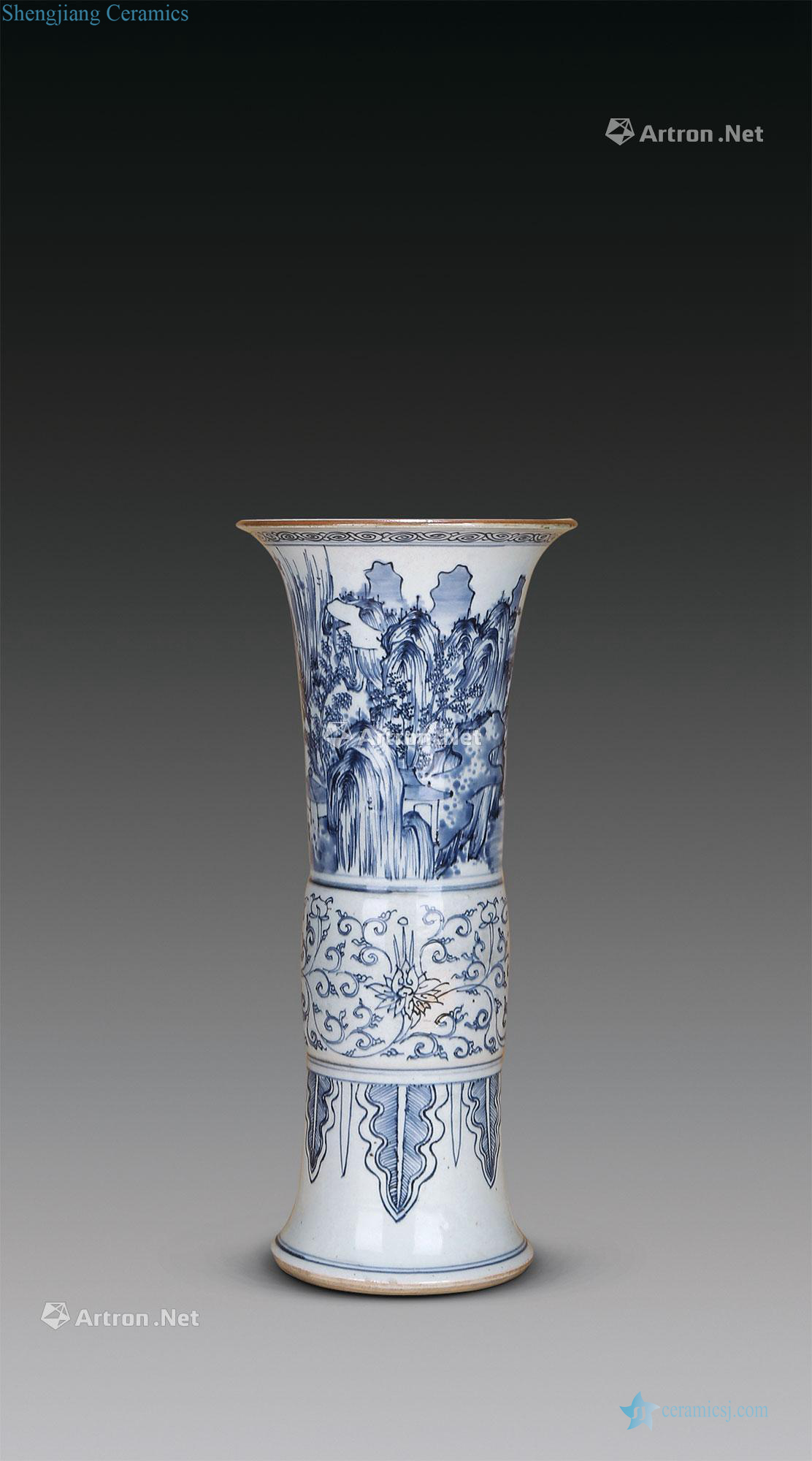 The qing emperor kangxi Grain flower vase with blue and white landscape characters