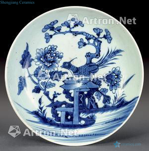 Qing dynasty blue and white young chicken peony plate