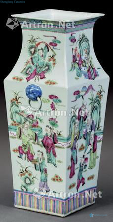 Qing powder enamel vase