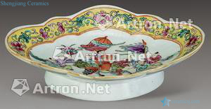 Clear pastel characters plate (2)
