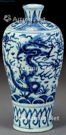 Ming Blue and white cloud Long Mei bottles