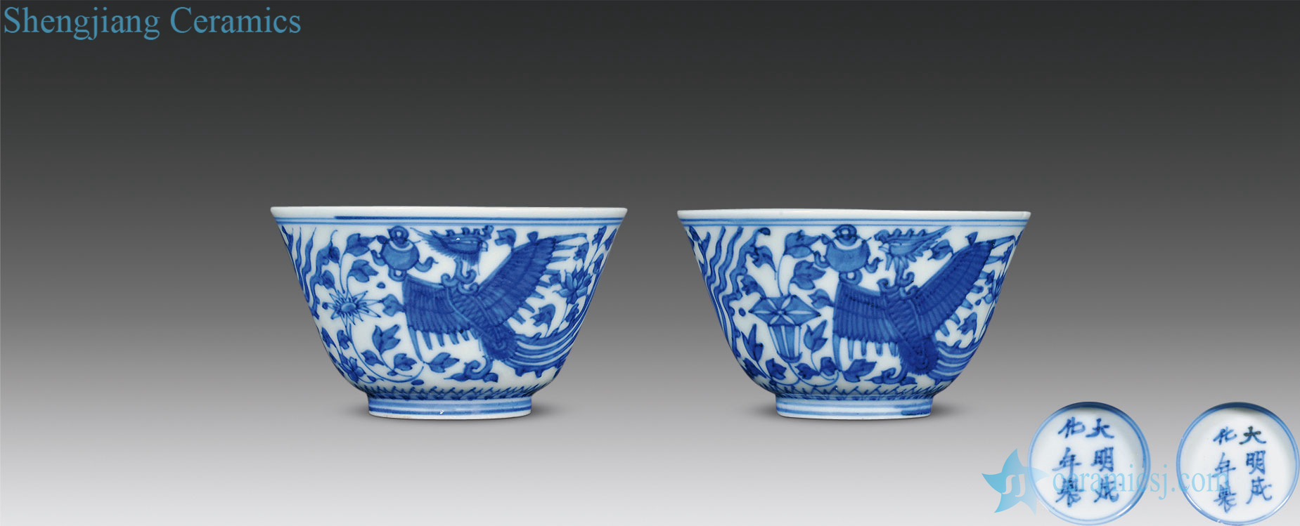 The qing emperor kangxi Blue and white floral grain cup (a)