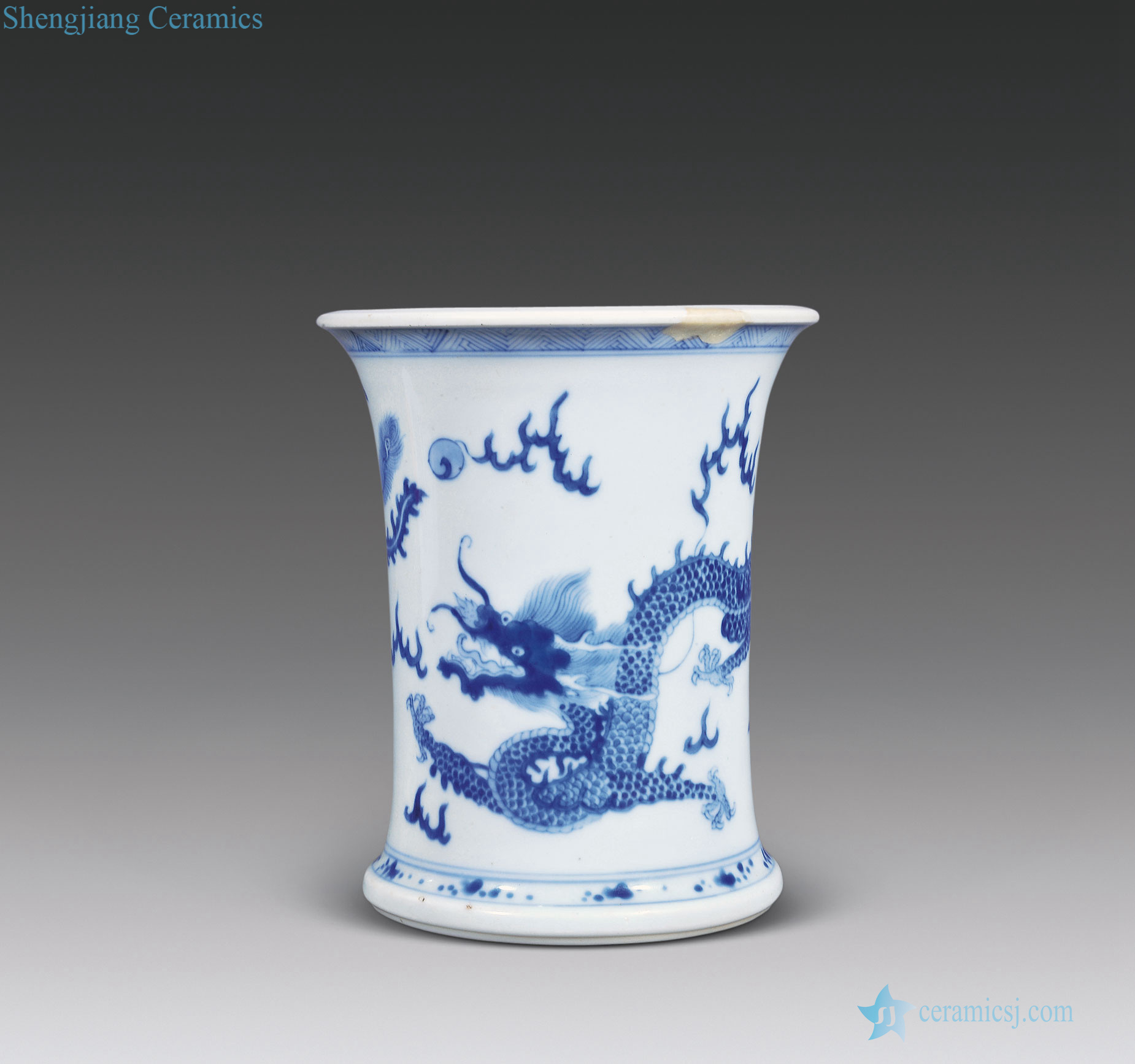 The qing emperor kangxi Blue and white longfeng pattern brush pot mouth