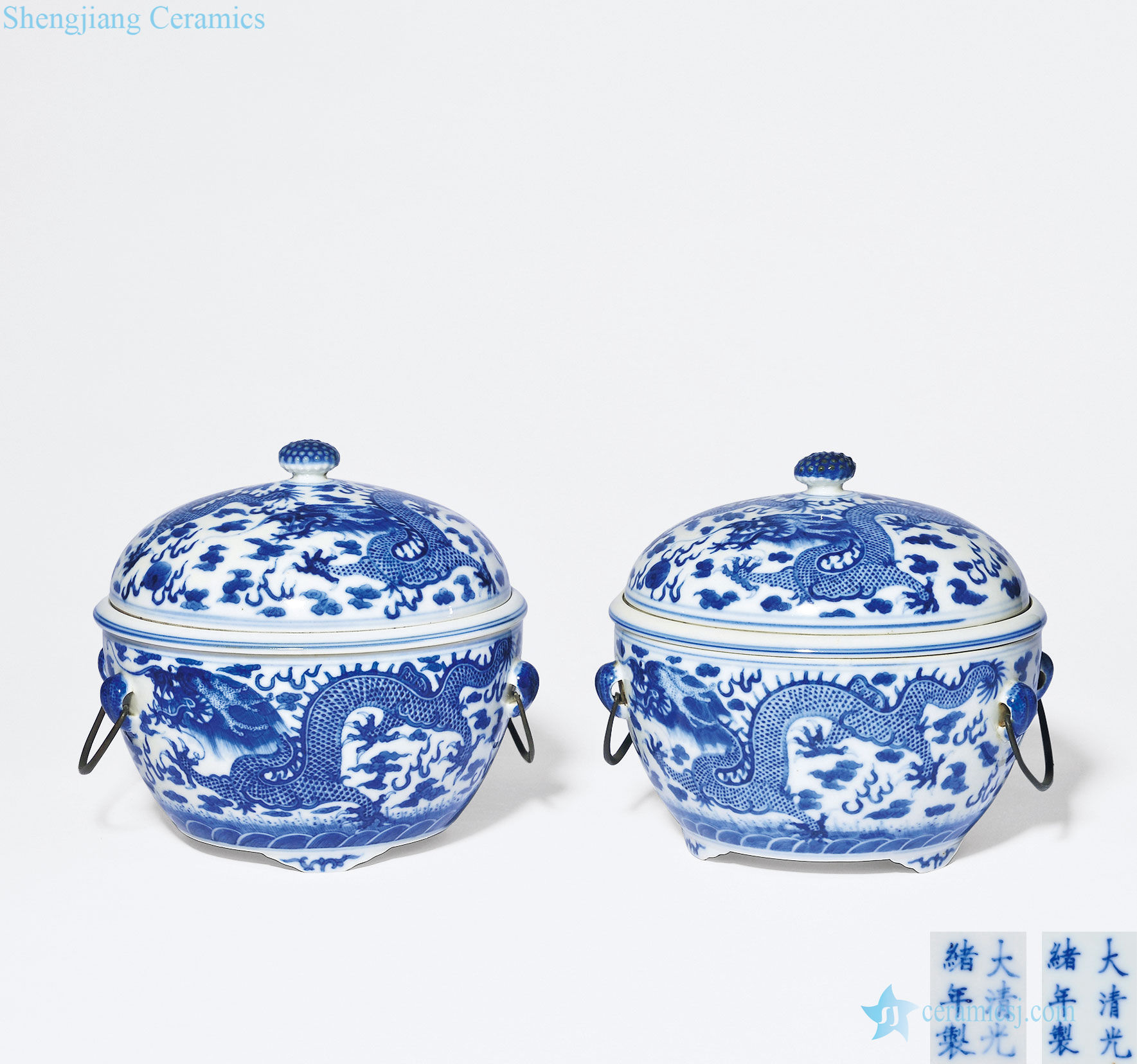 Qing guangxu Blue and white YunLongWen temperature cup (a)