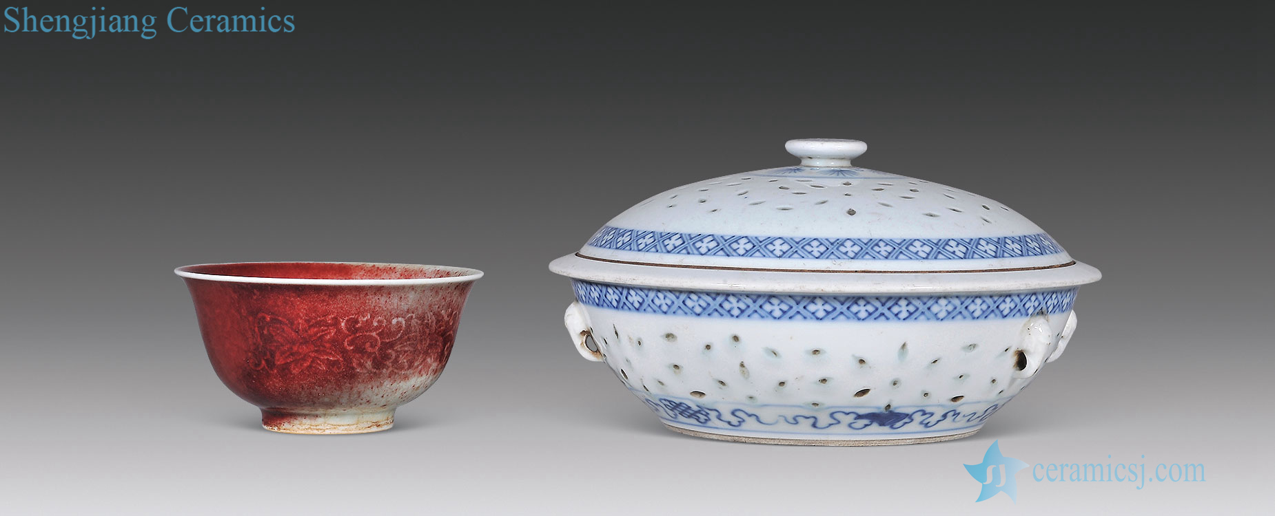 qing Blue and white and exquisite porcelain soup basin, red glaze convex flower branch lotus green-splashed bowls each one