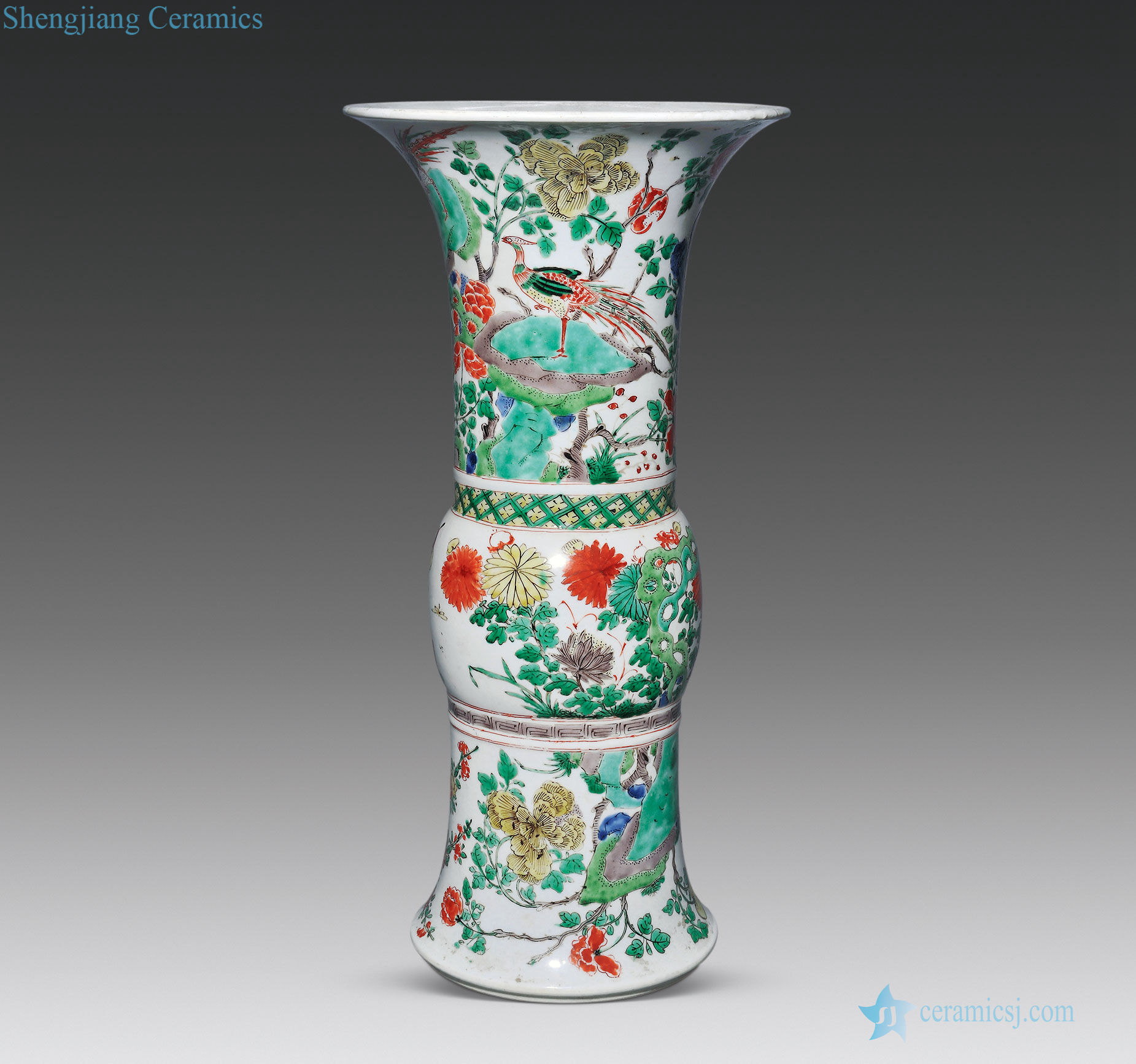 The qing emperor kangxi colorful pheasant peony figure vase with flowers