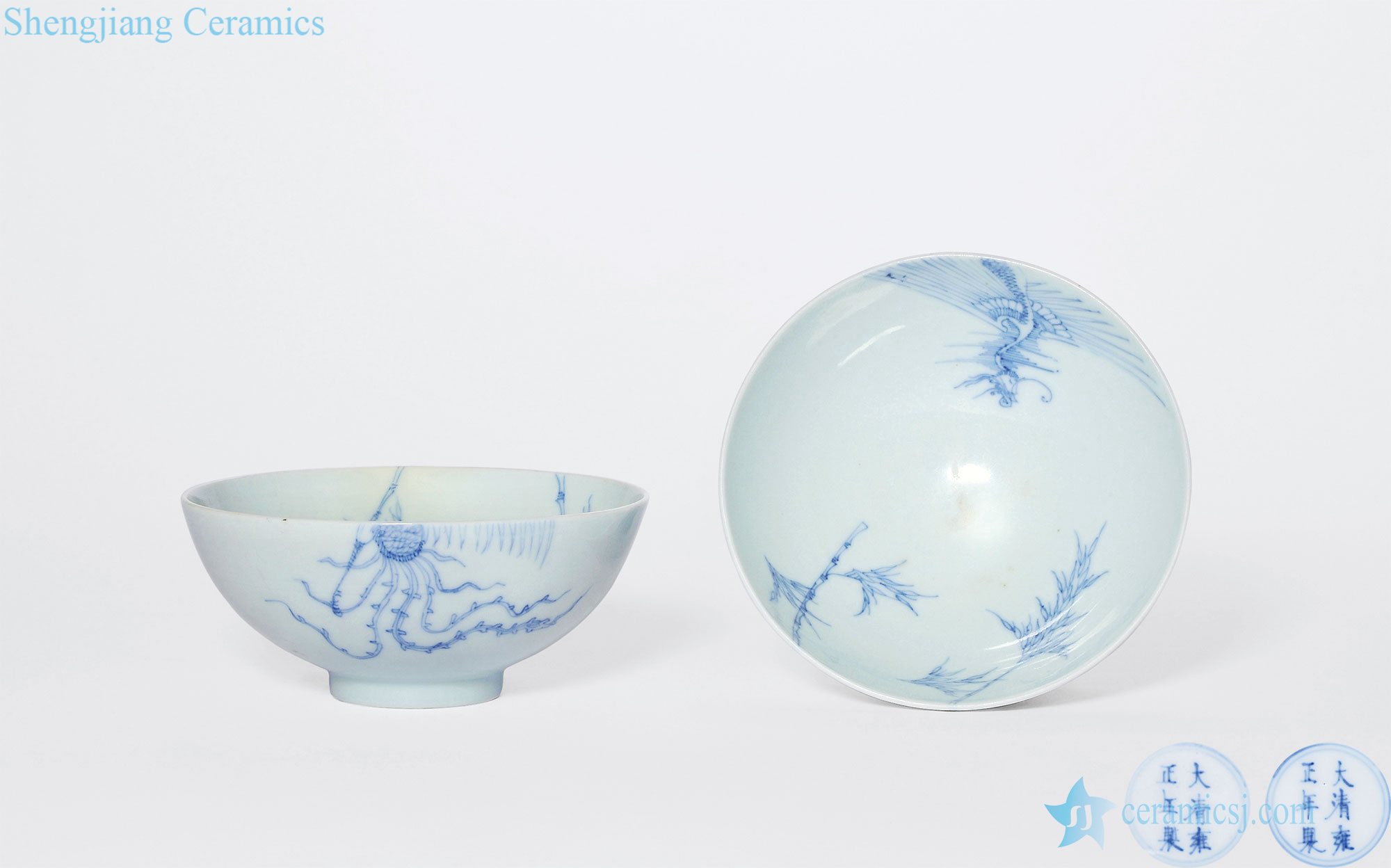 Qing yongzheng Blue and white wall chicken bamboo grain small bowl (a)