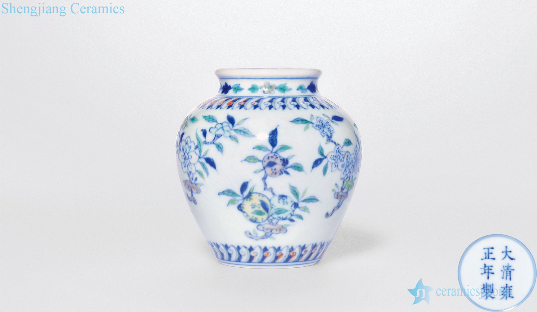 In late qing dynasty Bucket fold branch flowers and grain canister