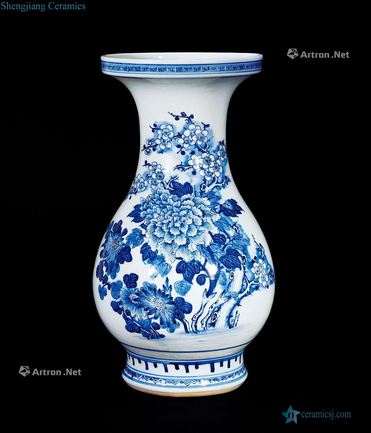 Qing dynasty blue and white flowers pipa statue