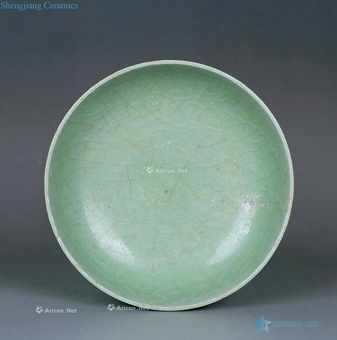 Ming Longquan glaze plate