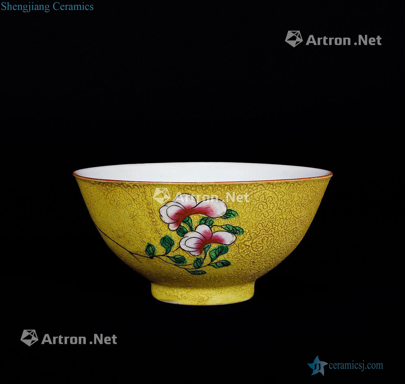 Clear pastel yellow to rolling flower bowls
