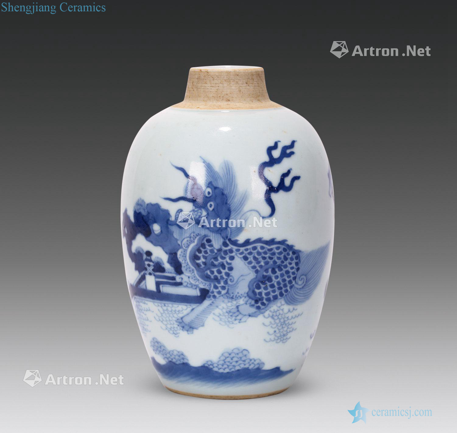 Qing dynasty blue-and-white kirin plantain grain canister