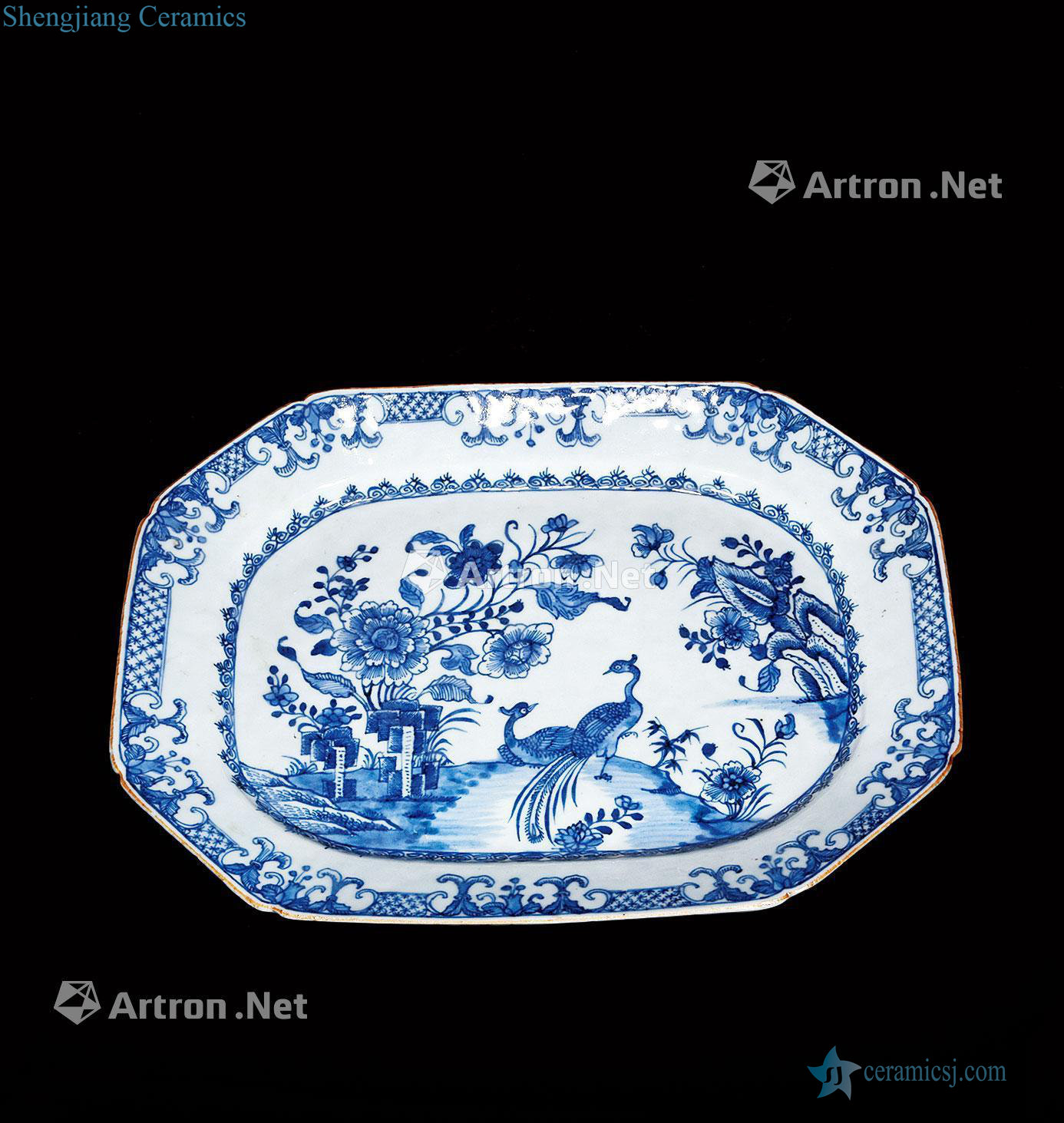 Qing dynasty blue and white flower on the square plate