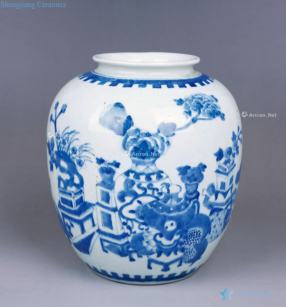 qing Blue and white antique flower grain tank