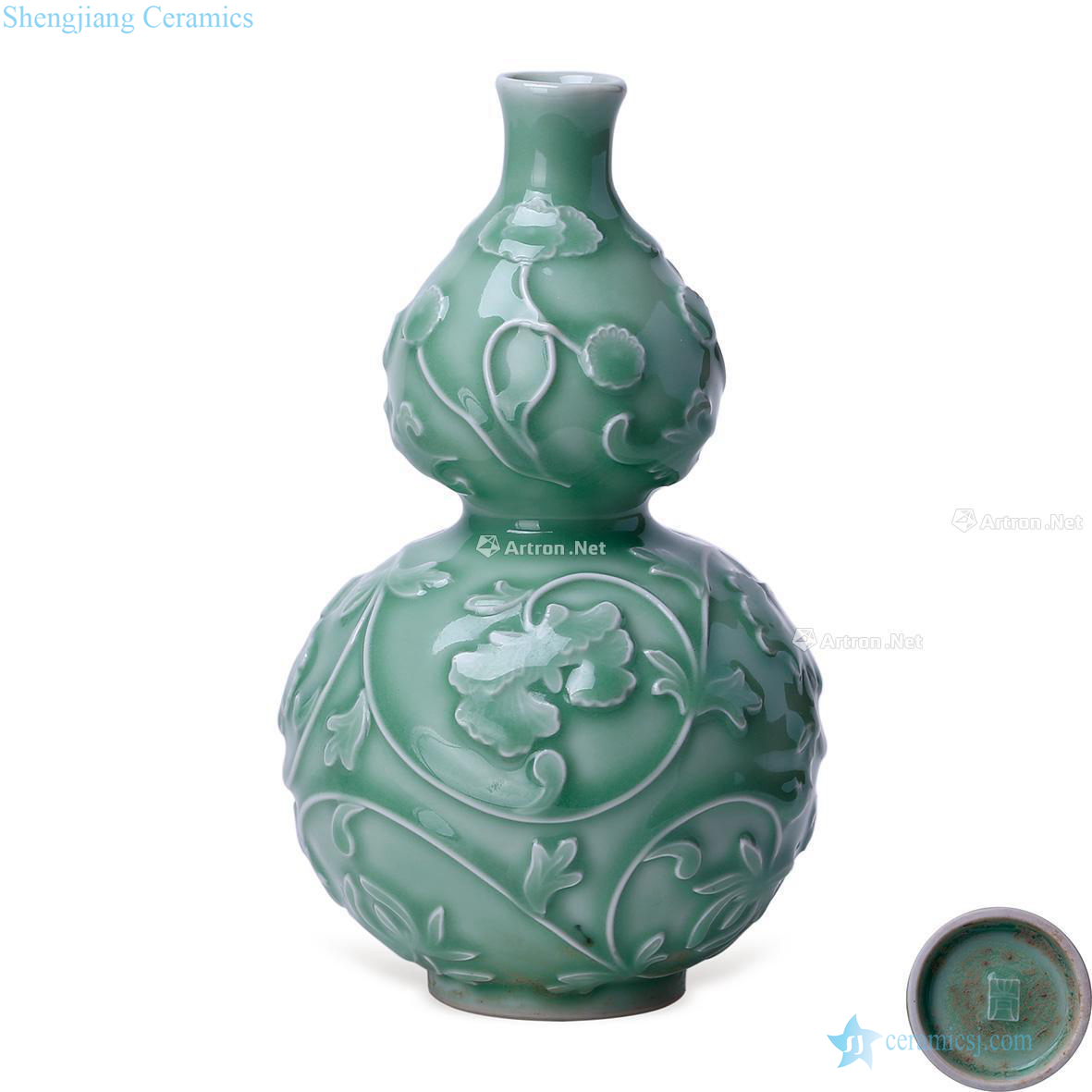 The song dynasty Longquan celadon figure gourd bottle plum green glaze bas-relief flowers