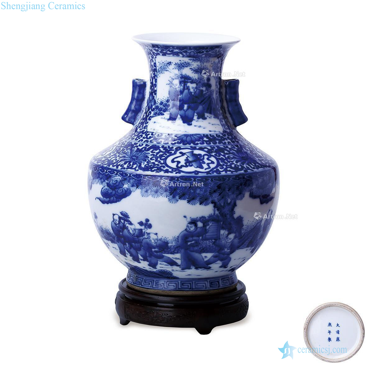 Stories of blue and white vase with a penetration of the reign of emperor kangxi